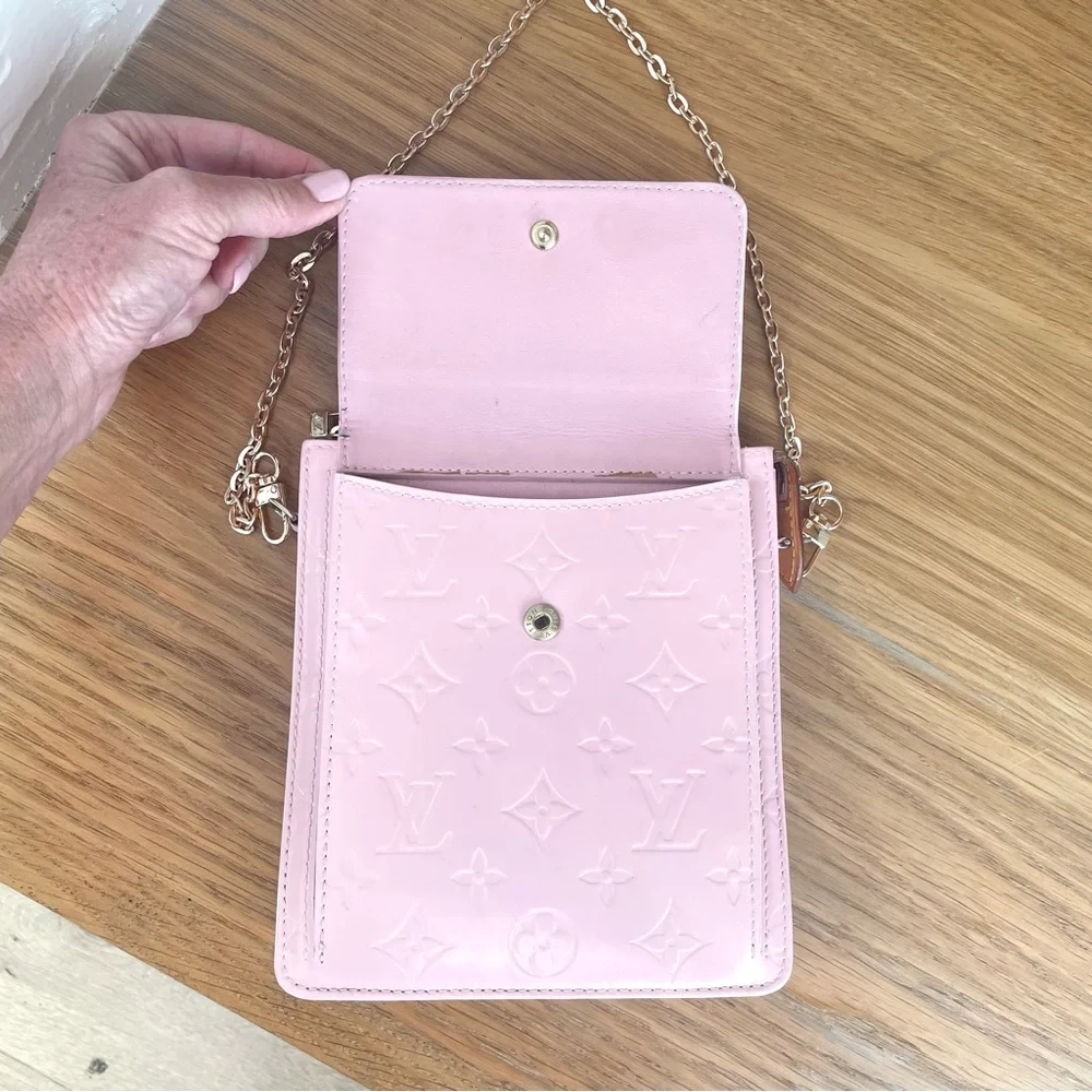 Louis Vuitton Authentic Custom Pink Mott Shoulder Bag - Picture 5 of 14